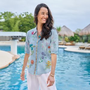 Evangelina Smocked Shirt - L, Sky